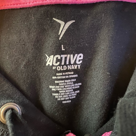 Women’s Black Old Navy Sweatshirt - Picture 3 of 3